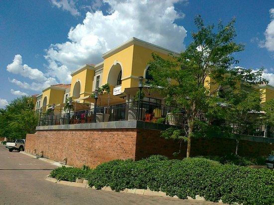 Kenny Gee's Restaurant